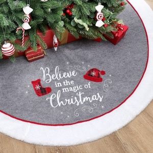 48" Christmas Tree Skirt. Brand New.